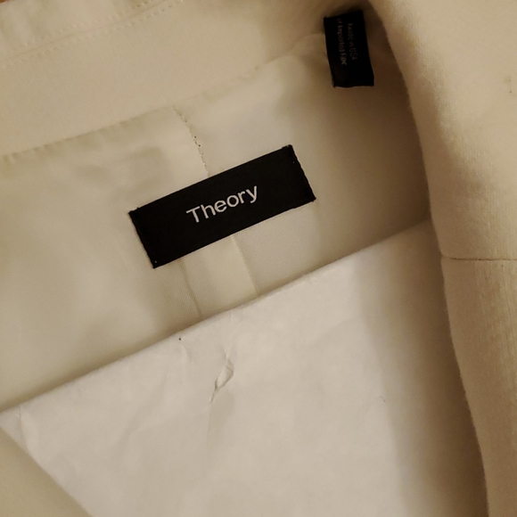 Theory Gregie Pioneer Coat in Cream - Picture 5 of 8
